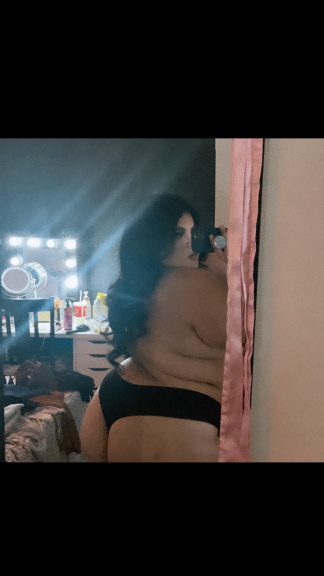 🦋thethicccmama🦋 profile