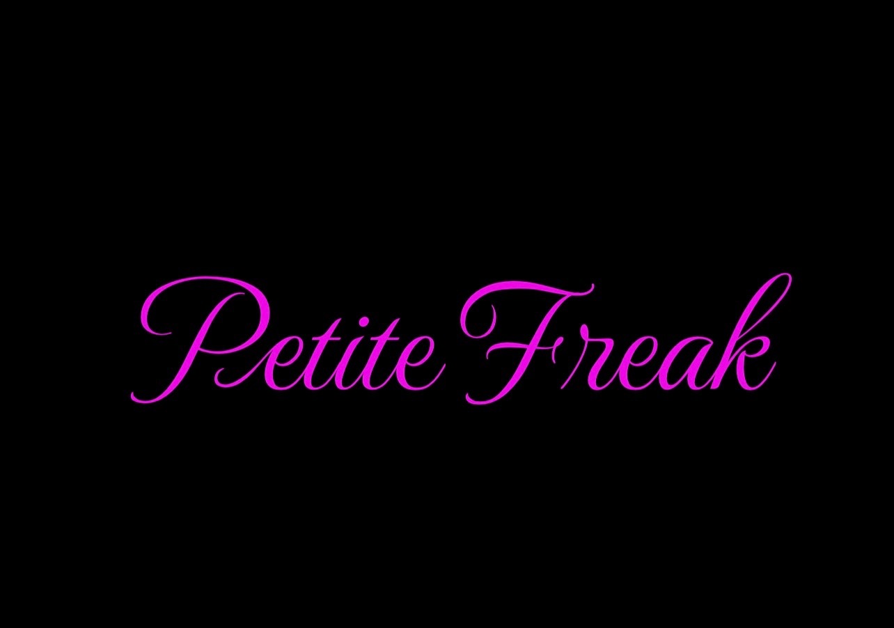 Petite Freak thumbnail