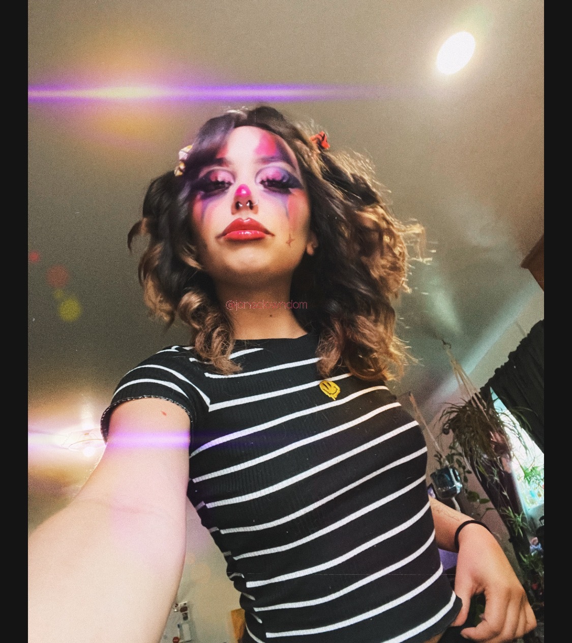 janetheclowndom profile