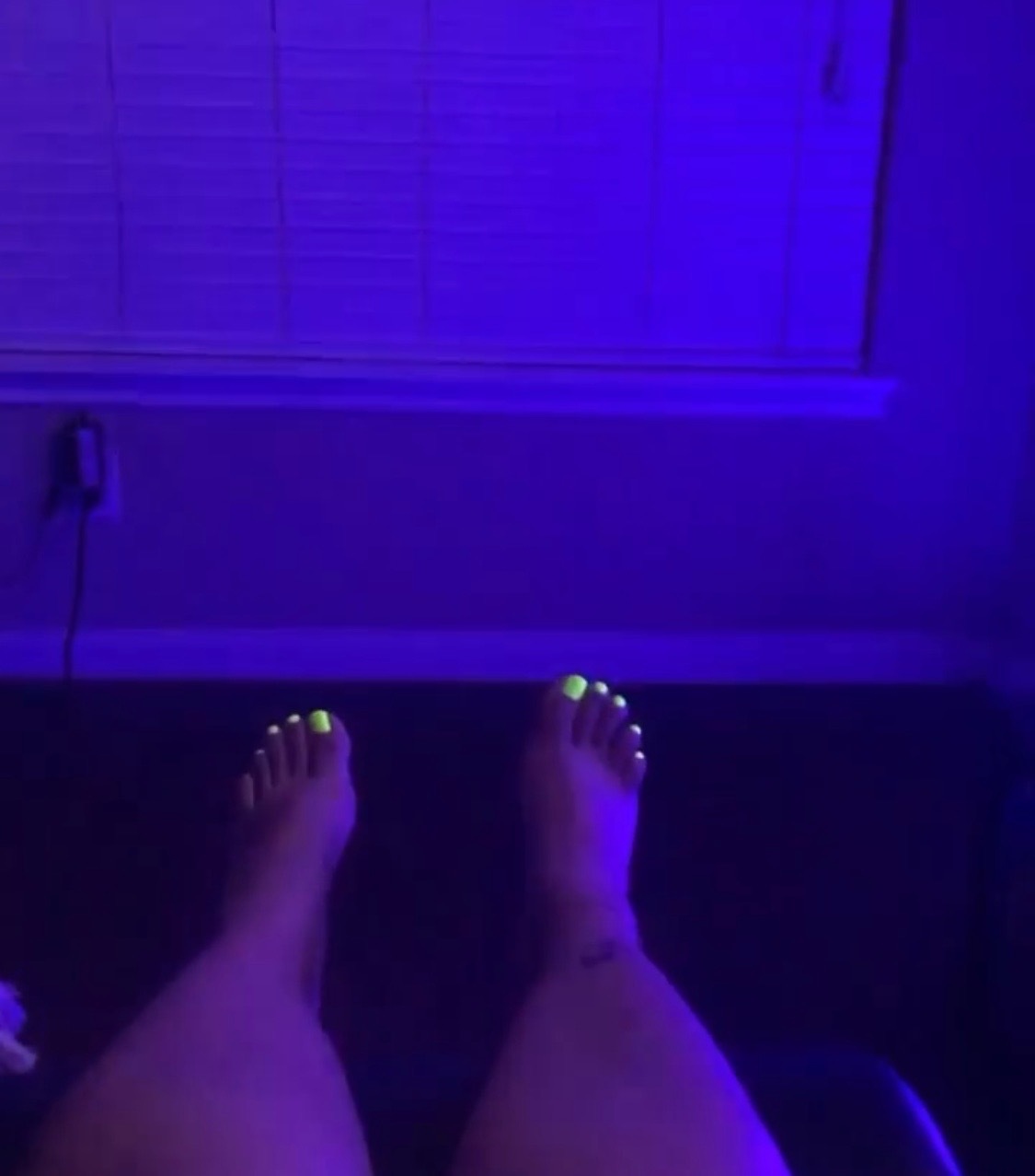 Feet and Treats thumbnail