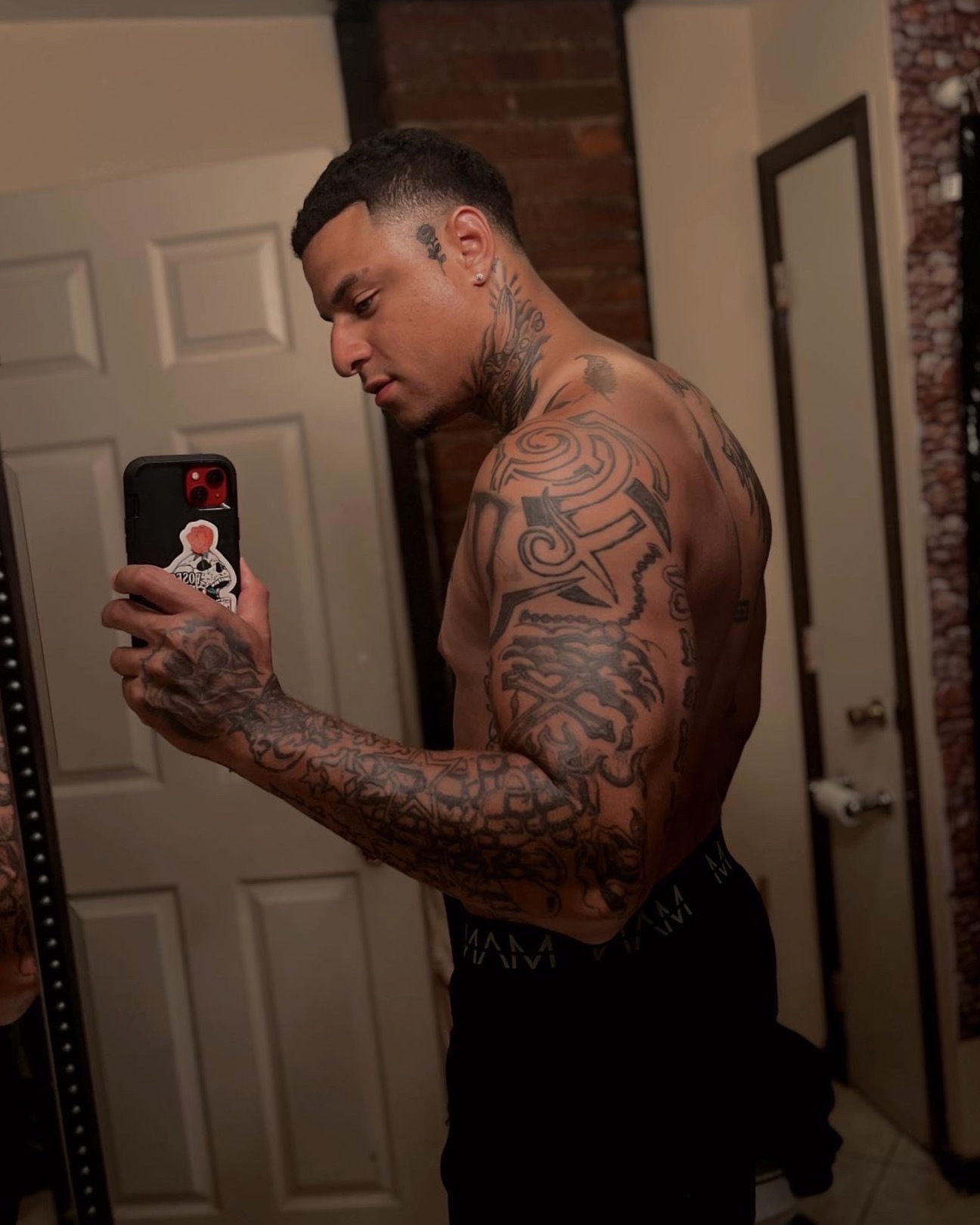 tattedlightskin29 profile