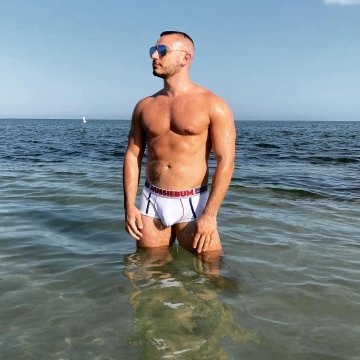 miamimusclejock profile