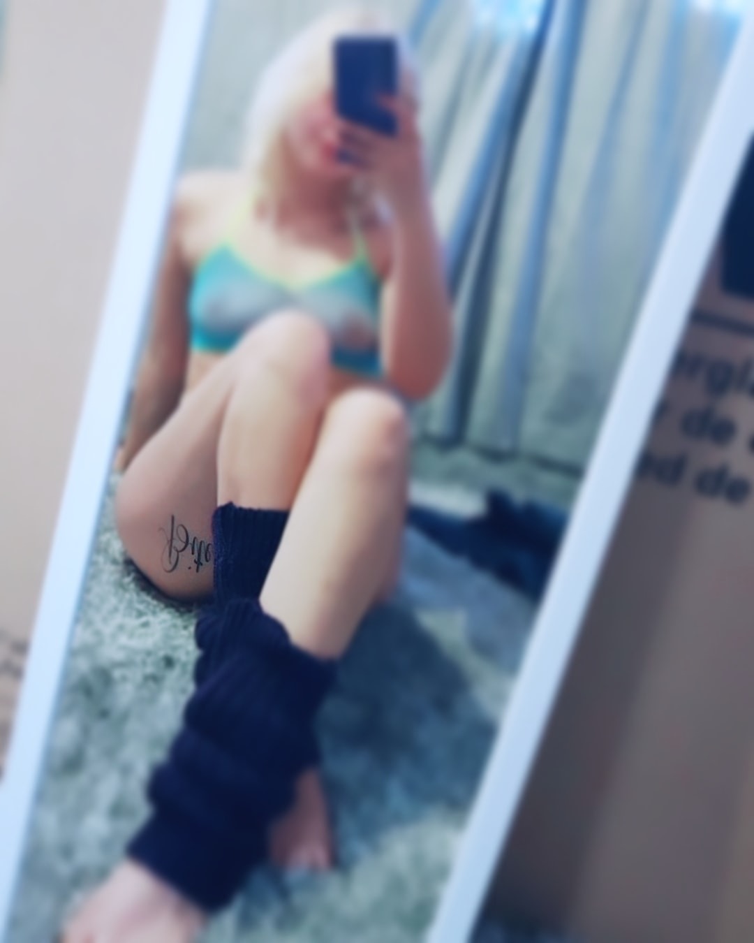 blondebarbiee12 profile