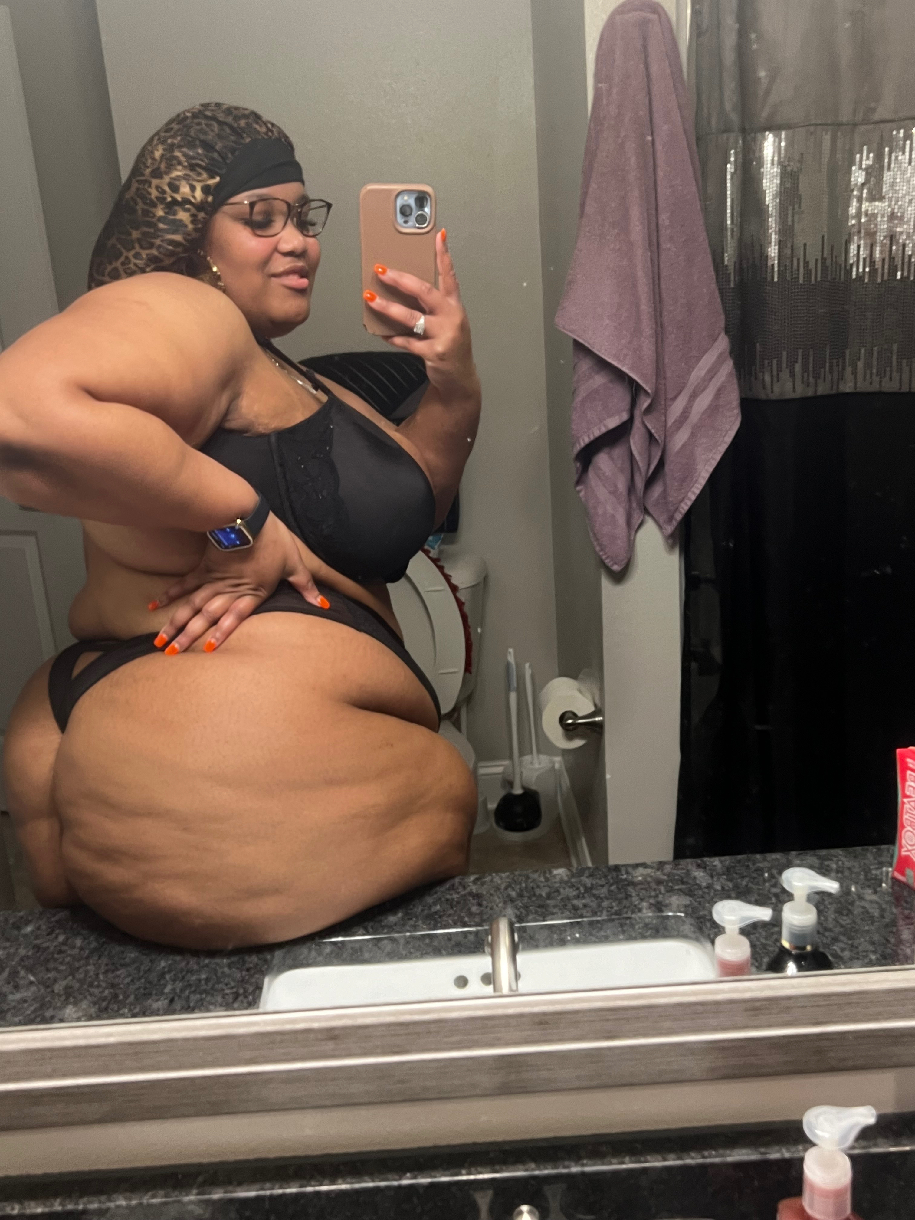 BBBBW BLACK BIG BEAUTIFUL BINGO WOMAN profile