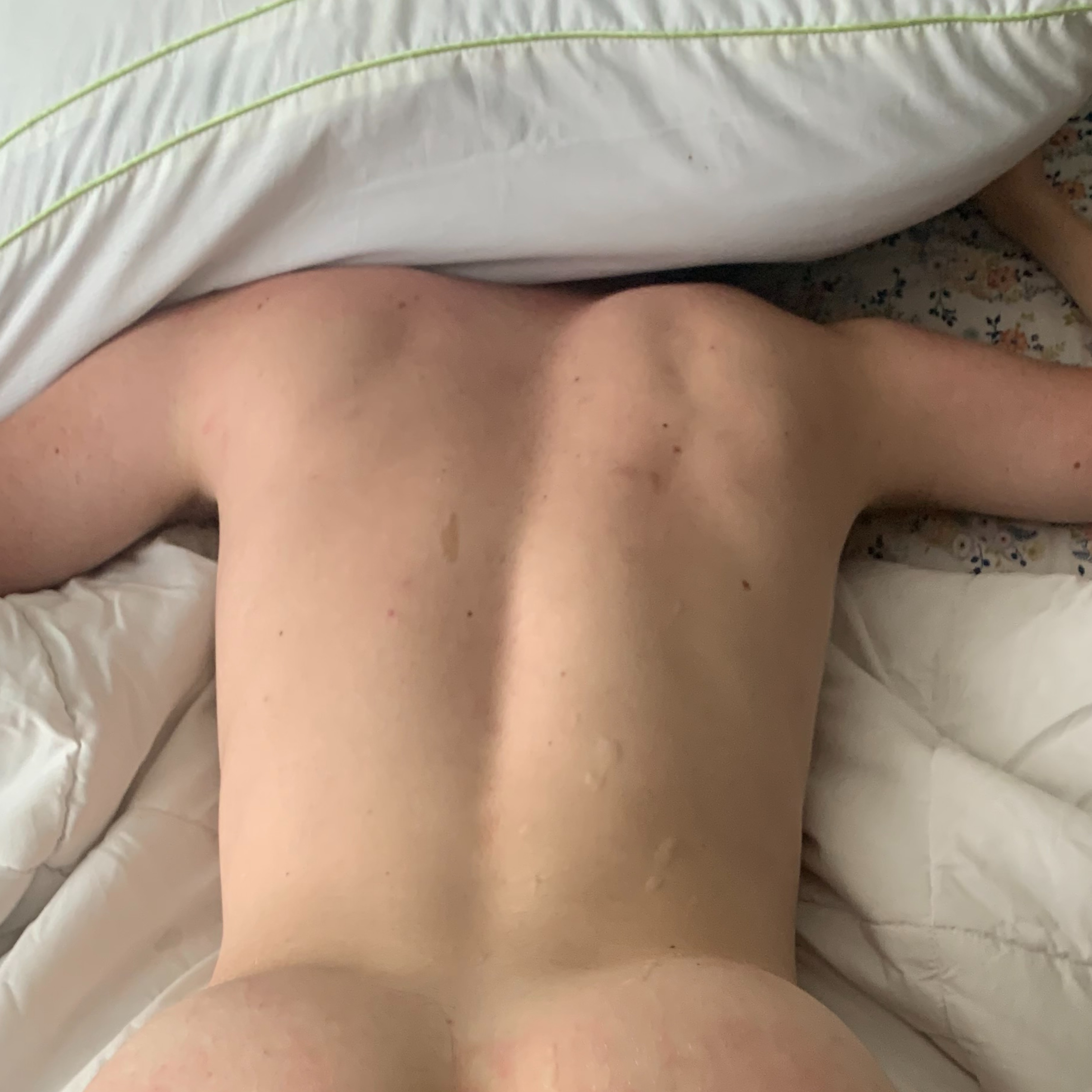 lilblondetwink profile