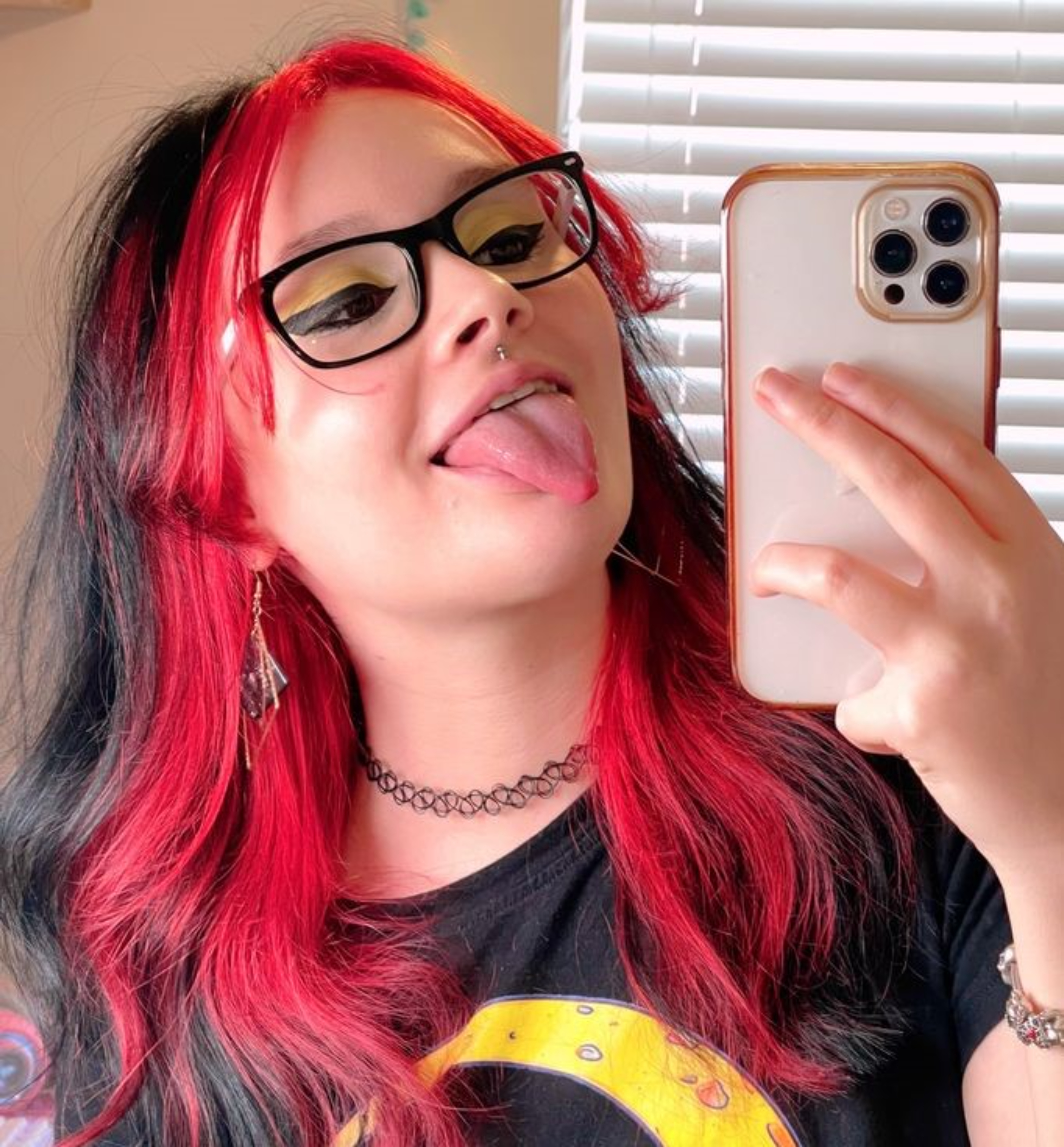 The No PPV Gamergirl in your pocket 🥰🎮💦 profile