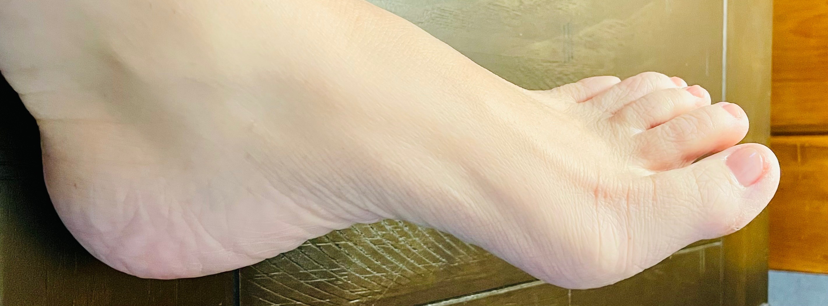 avadashersfeet thumbnail