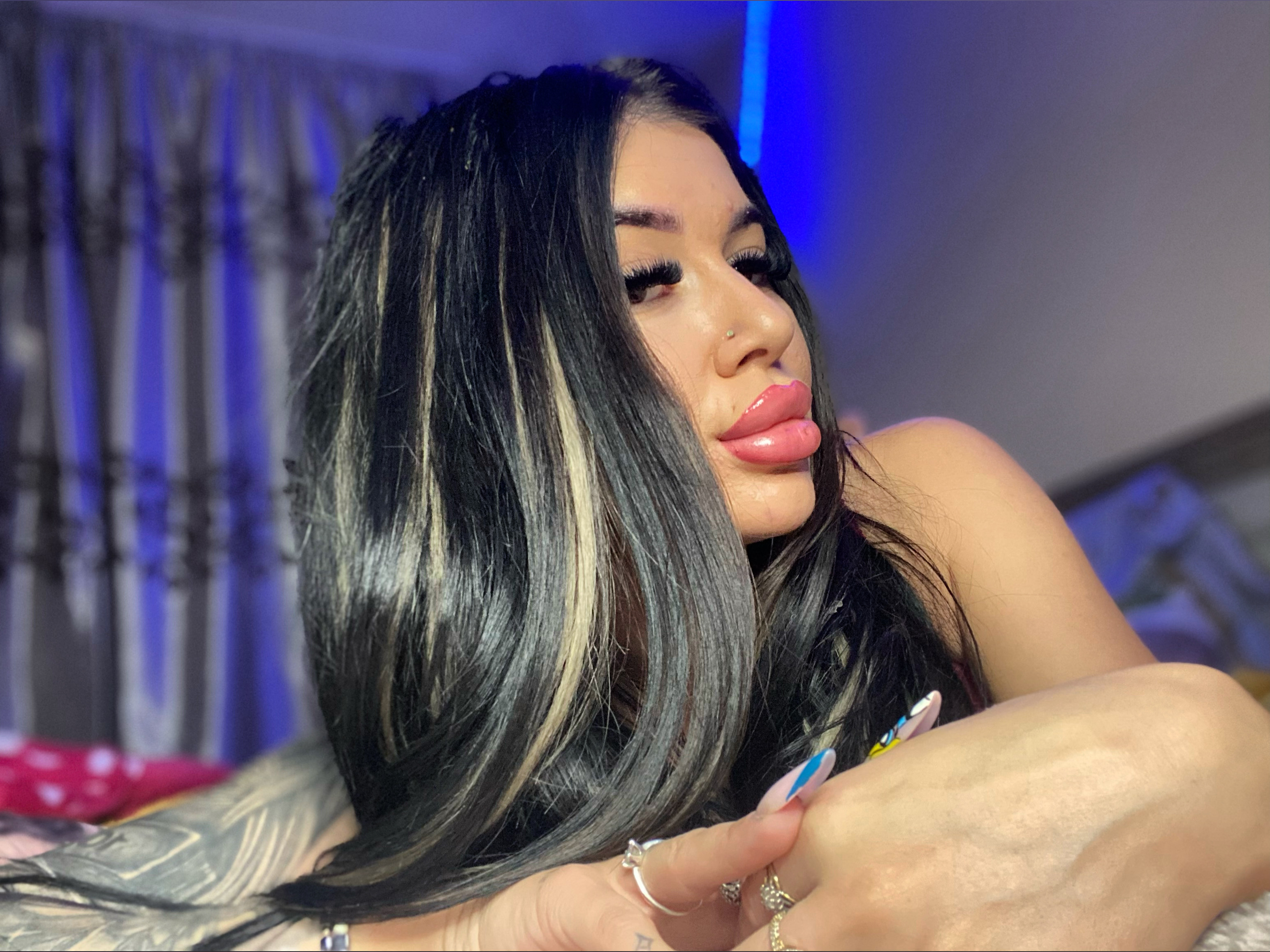 sweetbabyhot69 profile