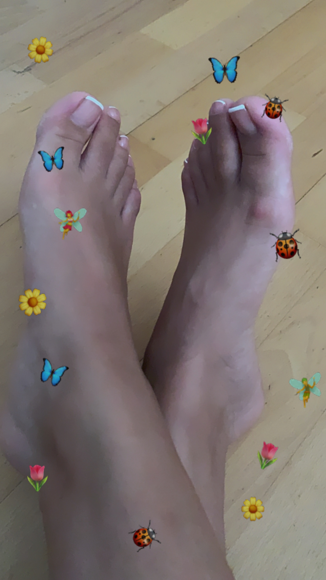 roxxyfeet1996 thumbnail