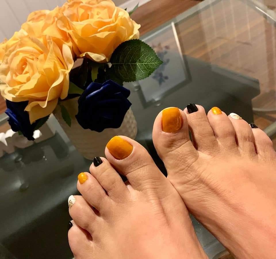 ms_meatyfeet thumbnail