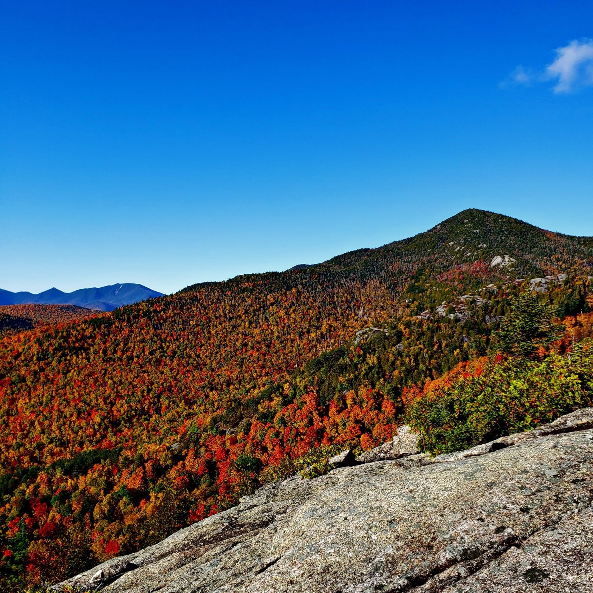 nakedhikingguy thumbnail