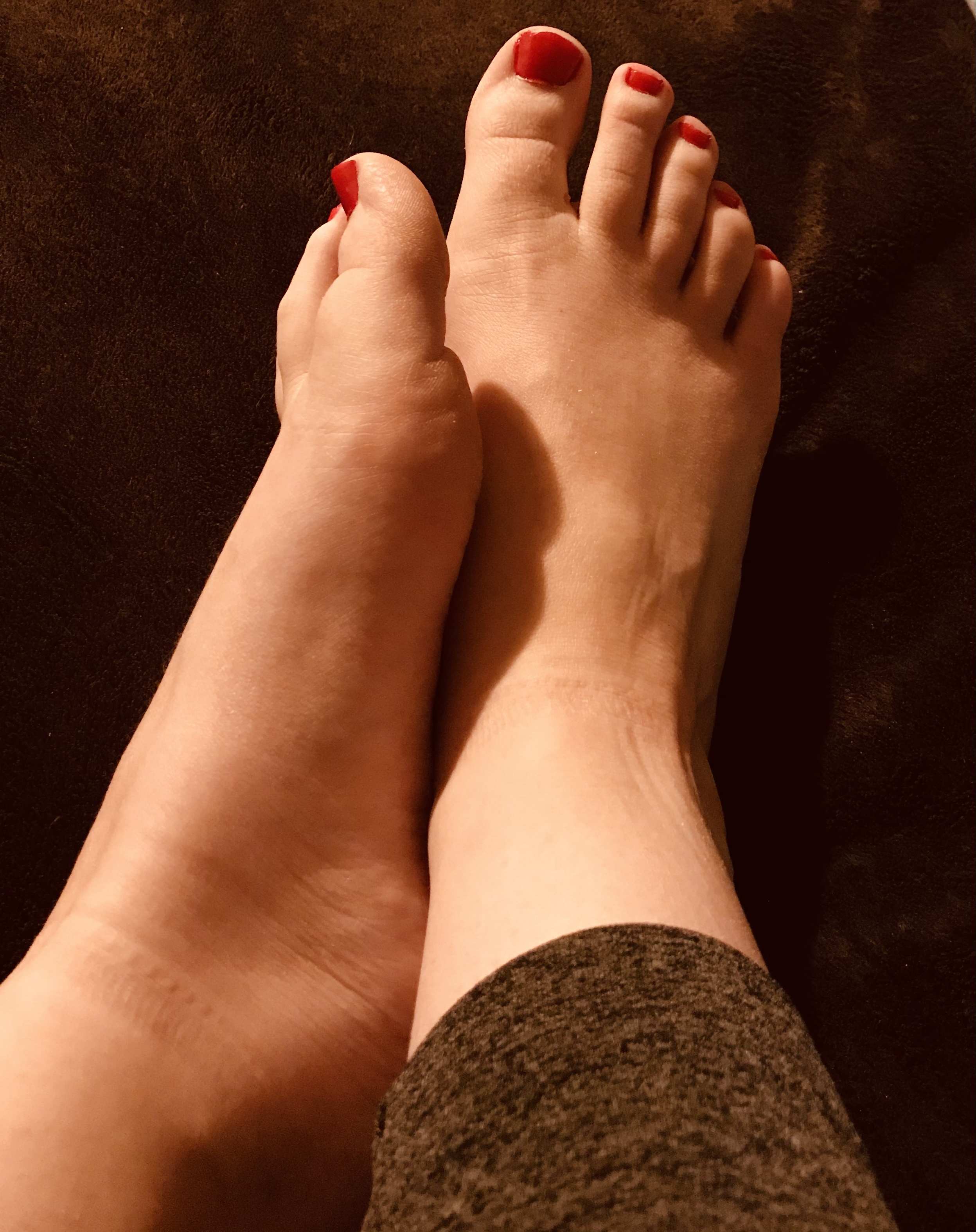 mazydazysfeet profile