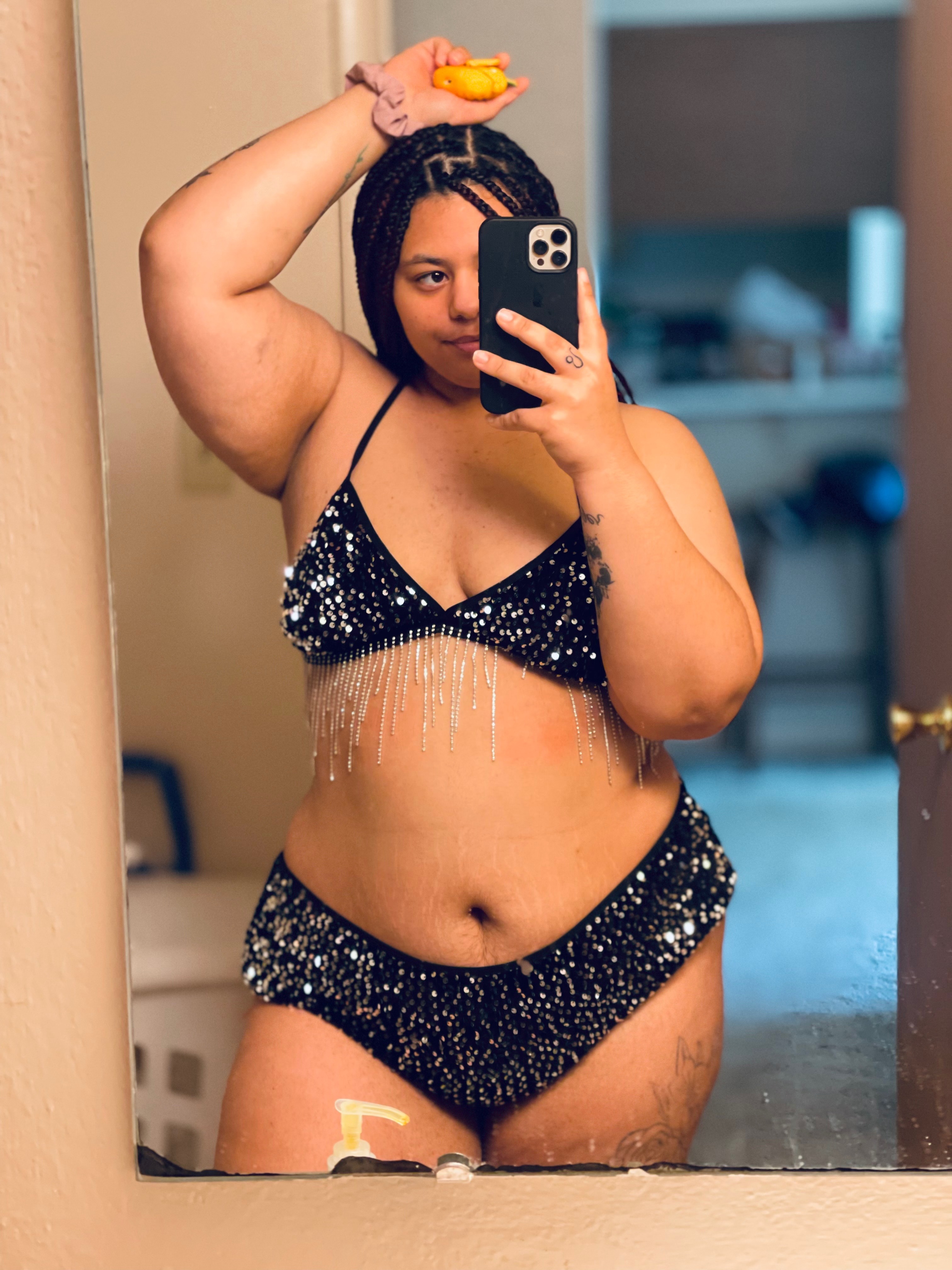 thickbitch66 profile