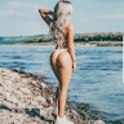 ashley_looove profile