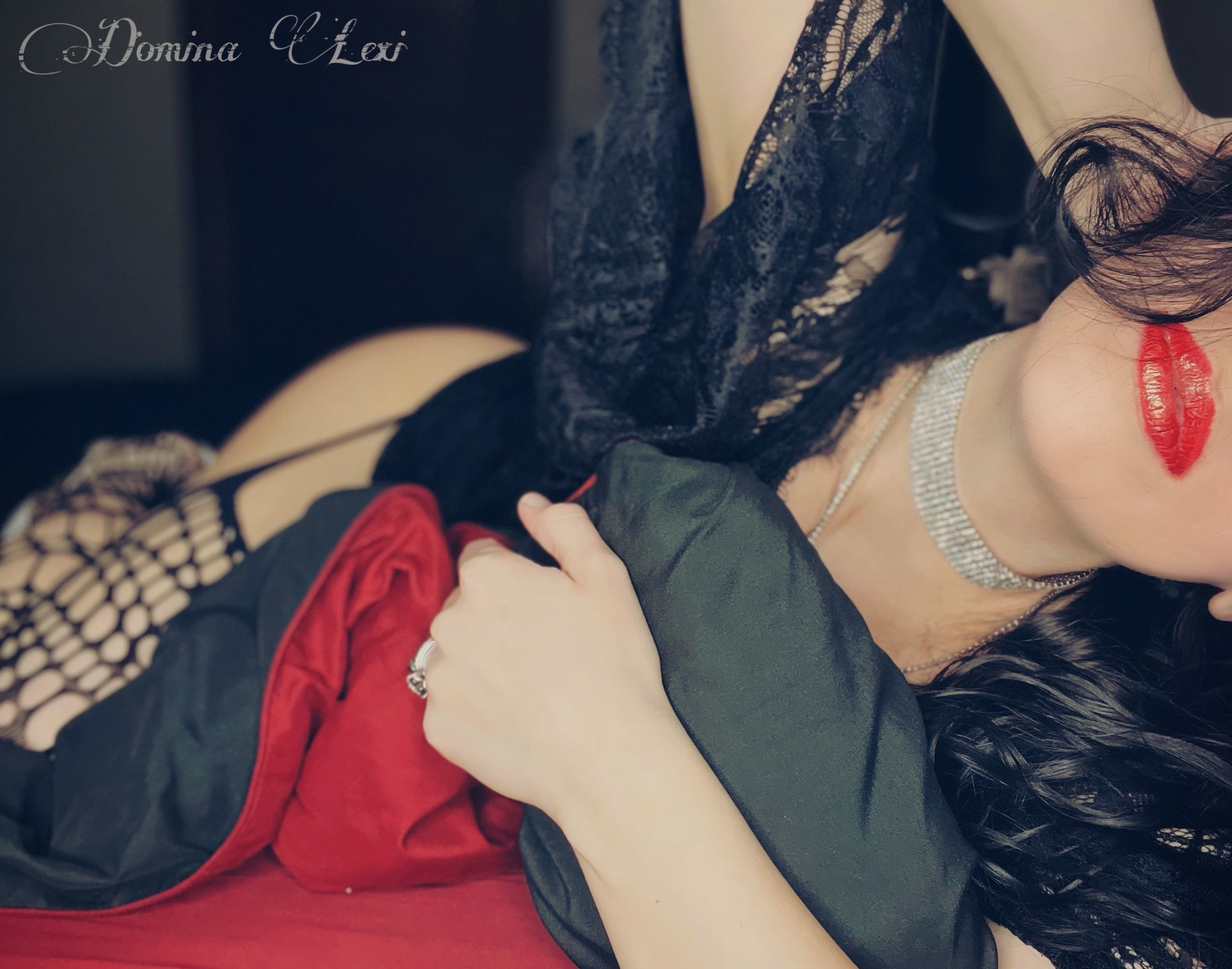 Domina Lexi Maze thumbnail