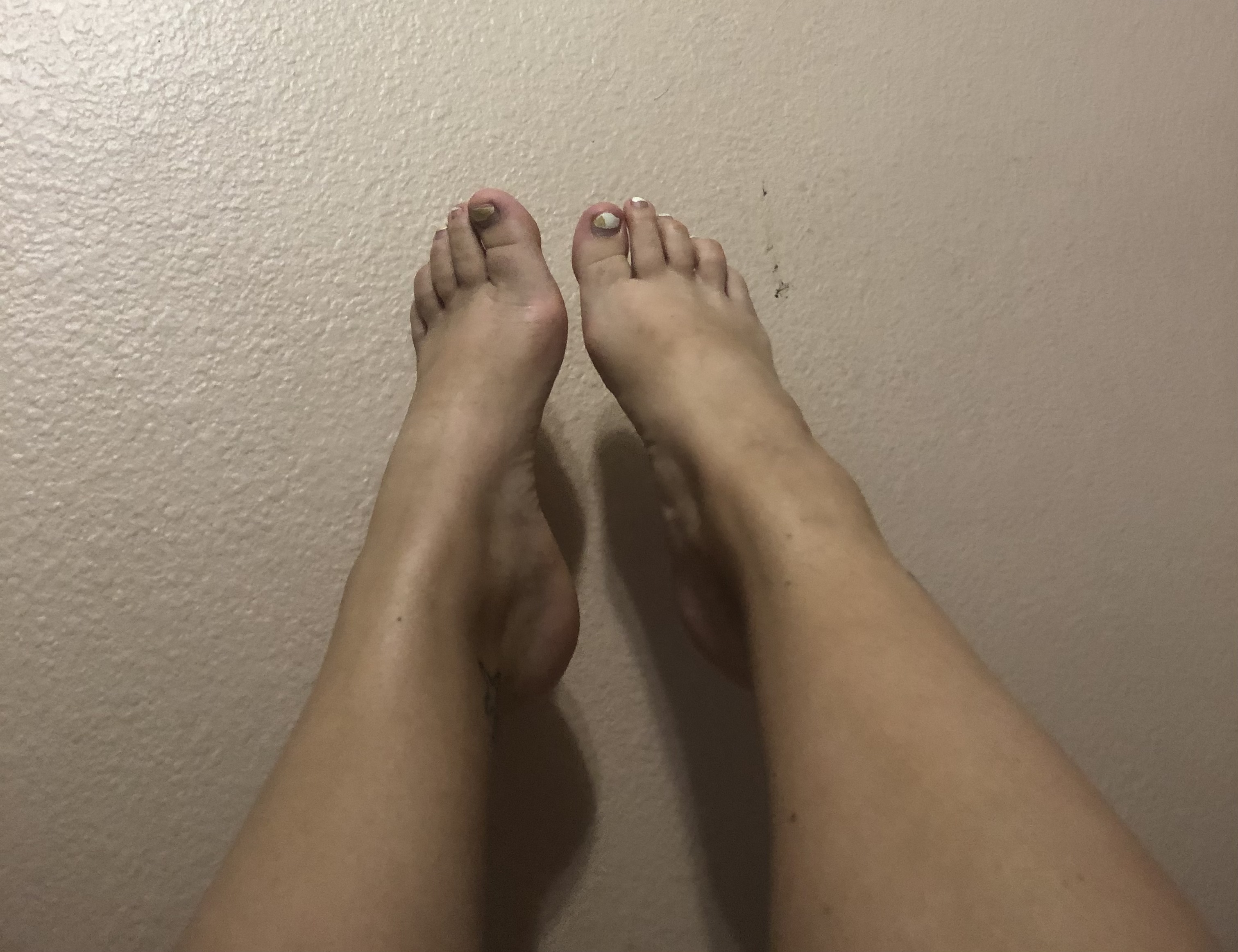 sarasunnytoes thumbnail