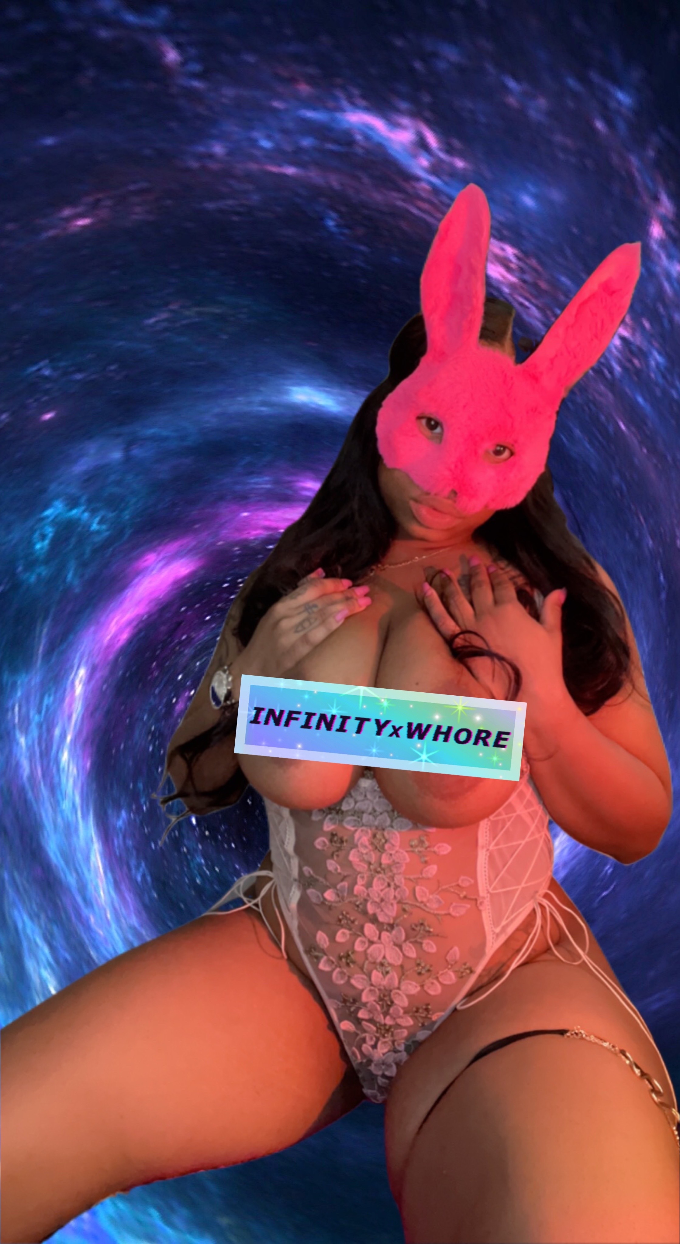 infinityxwhore profile