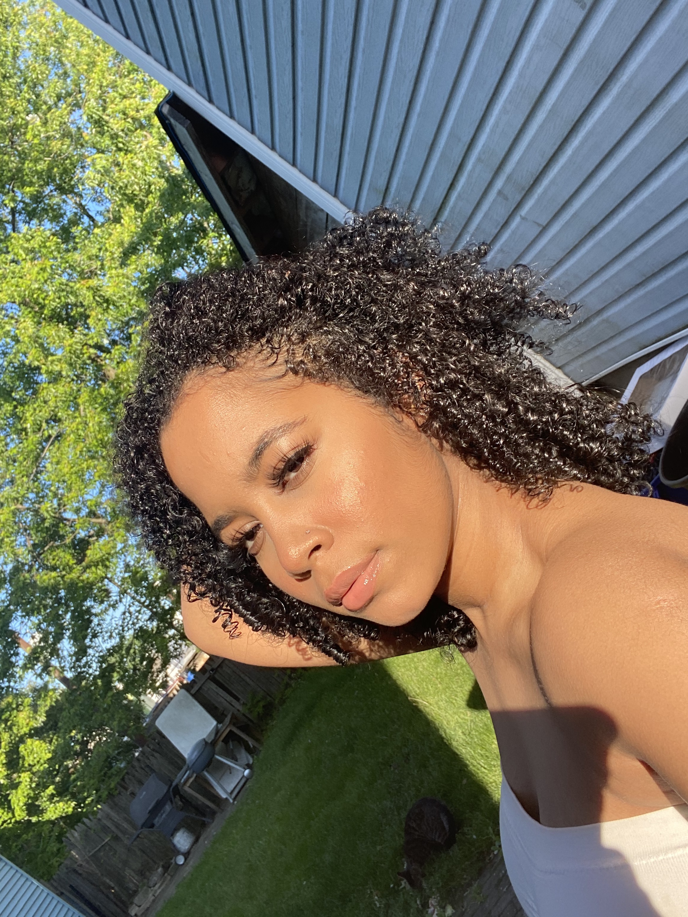 🧚🏽 profile