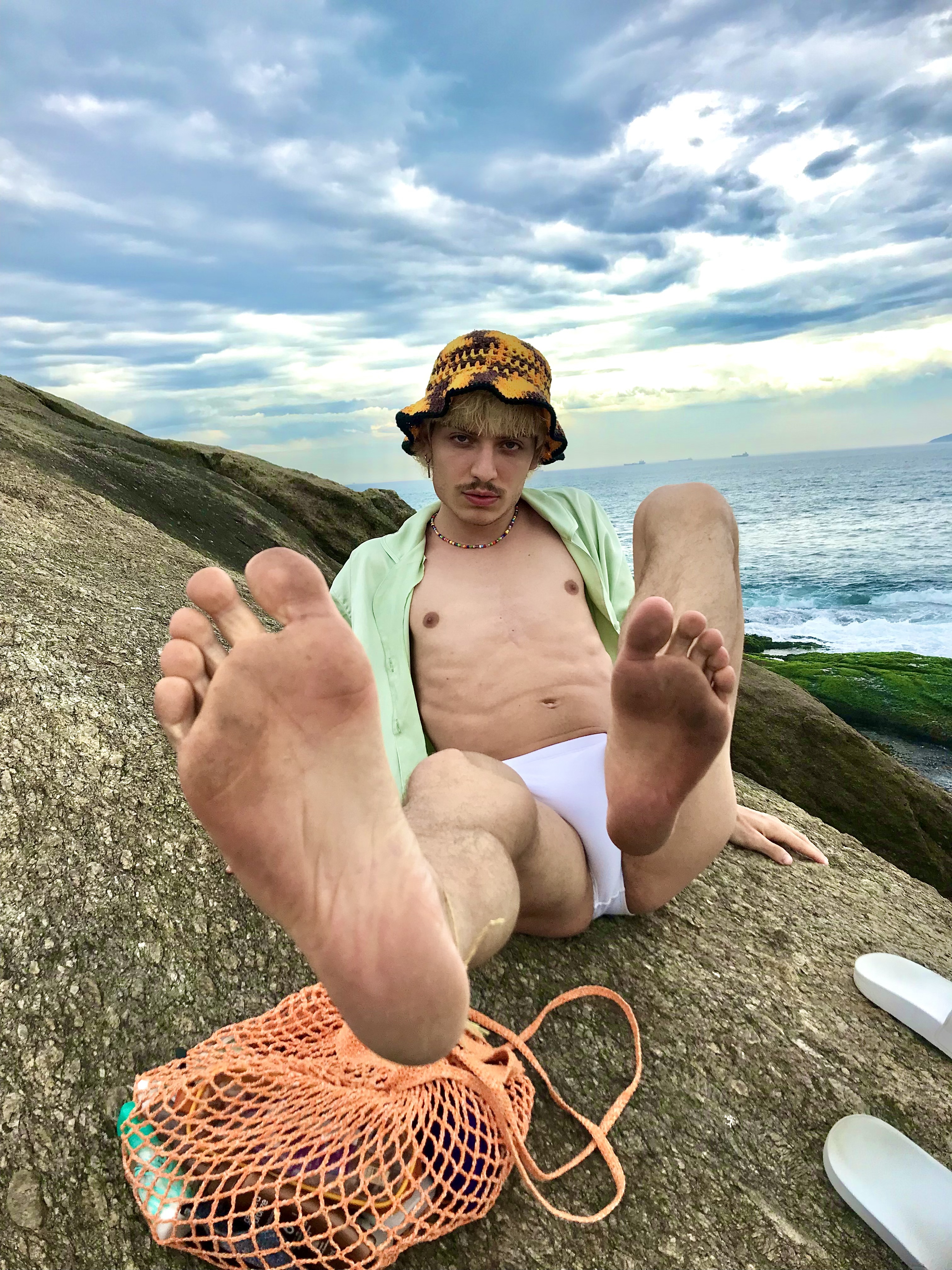 twinkboyfeet thumbnail