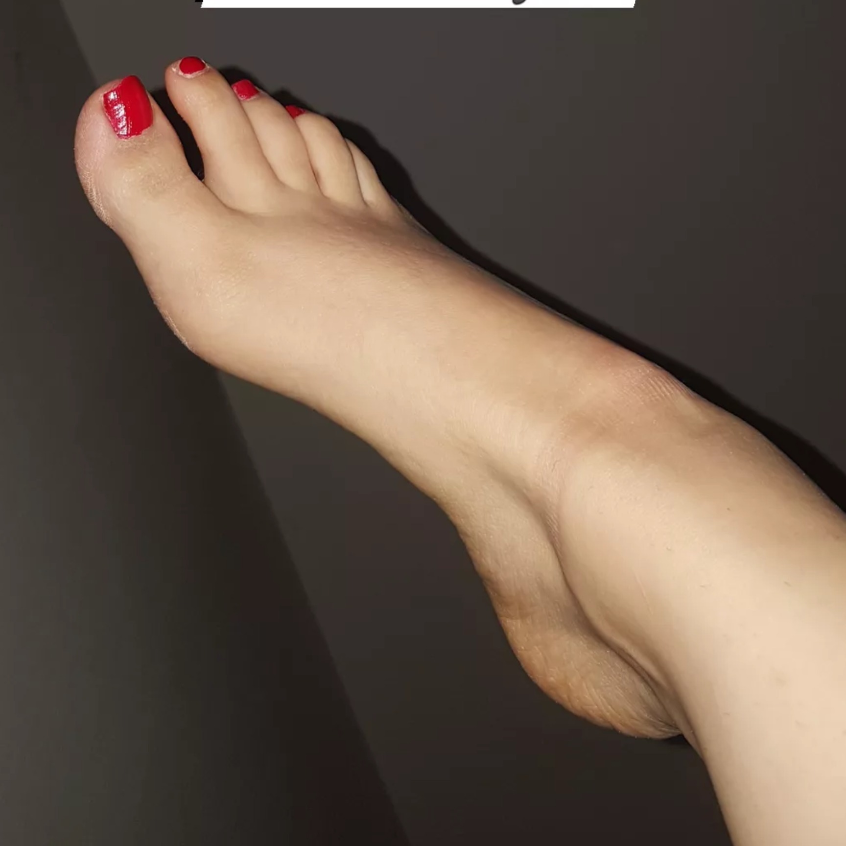 kink.y.feet profile