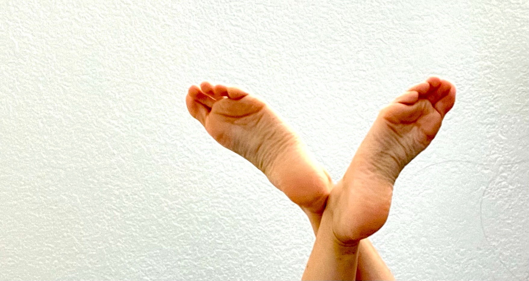 pinkmamafeet thumbnail