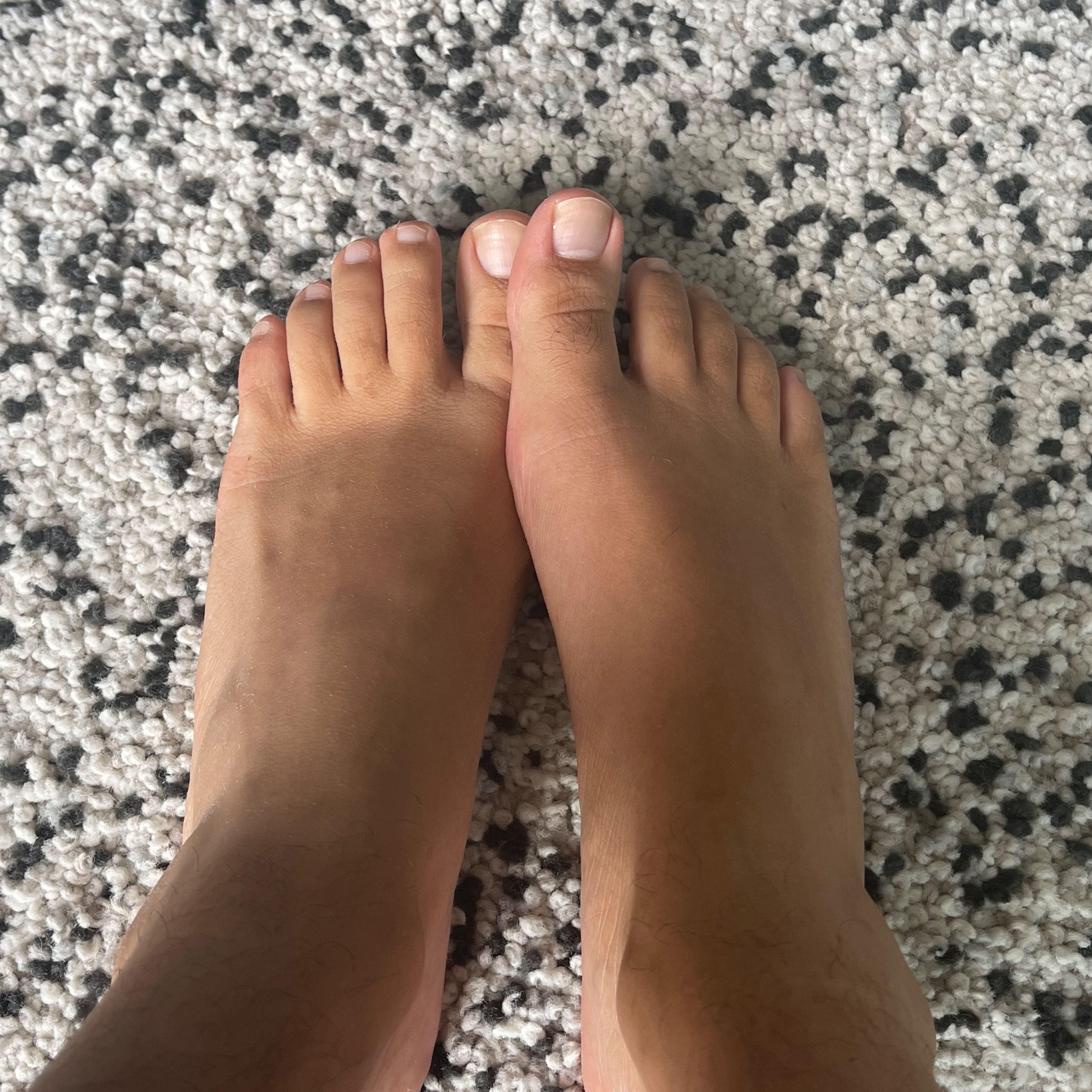 youngaussiefeet profile