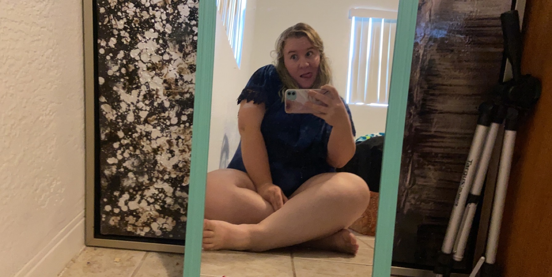 thickthighs1 thumbnail