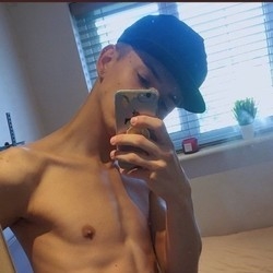 Twink boy Amsterdam profile