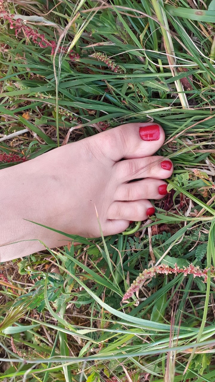 Dream Feet thumbnail