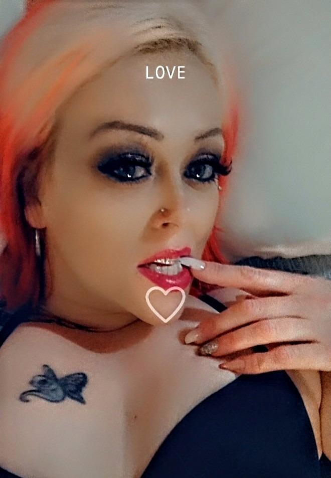 queenb.sweetcakes44 profile