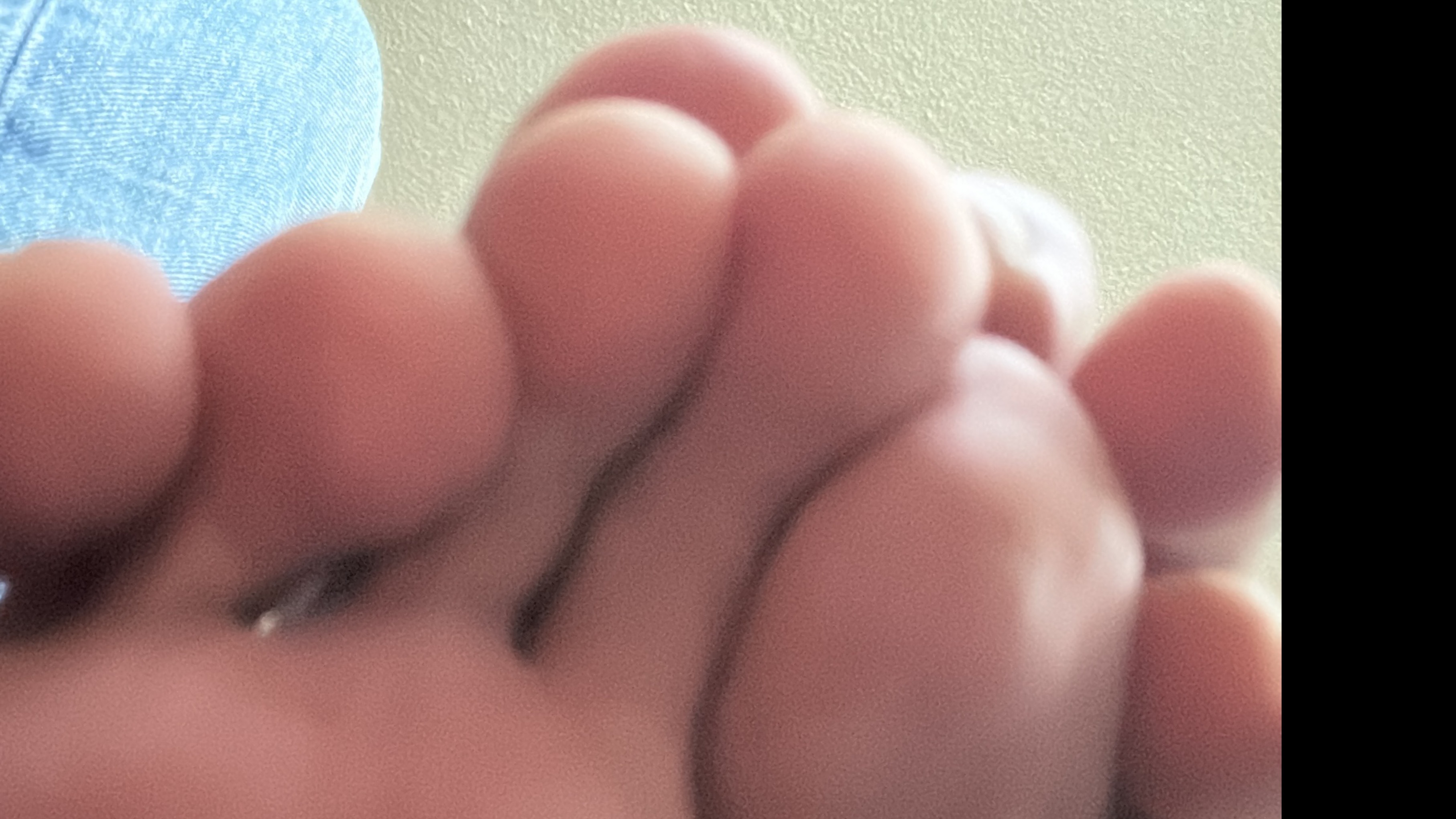 Mexican feet profile