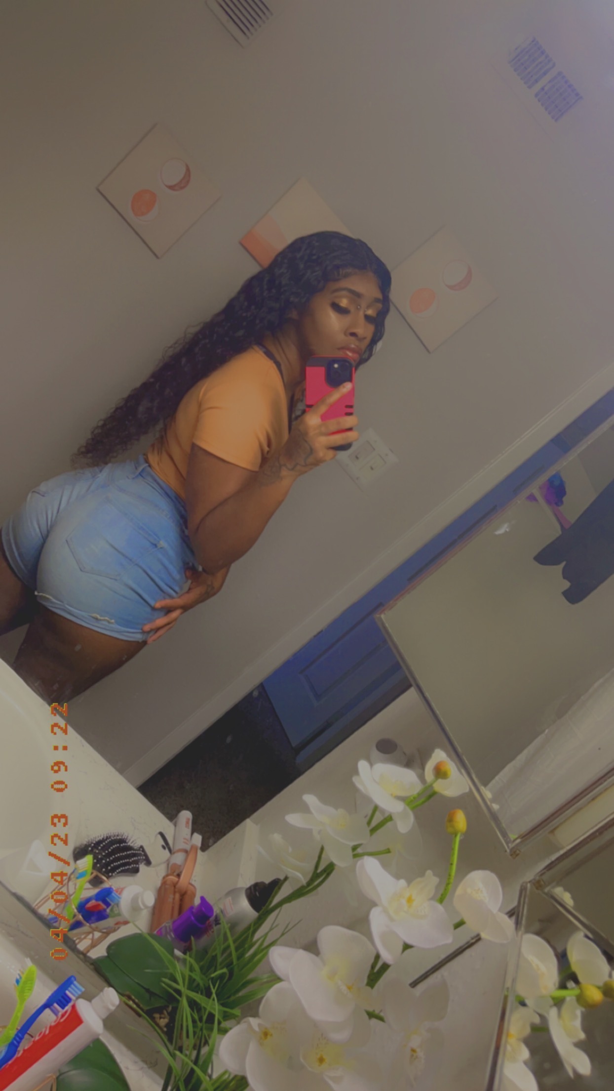 Foreignthaababyy profile