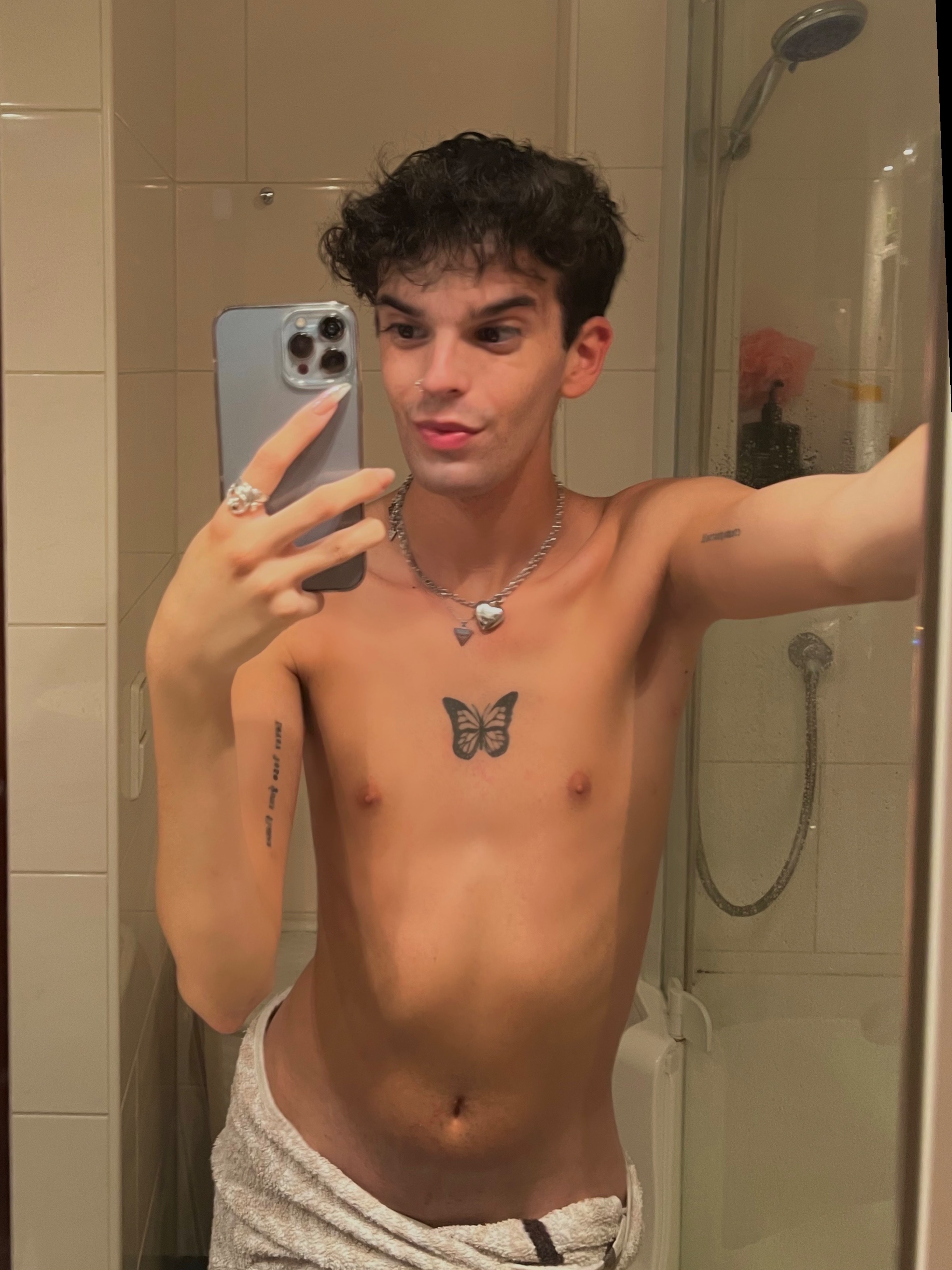 skinnyguyy20 profile