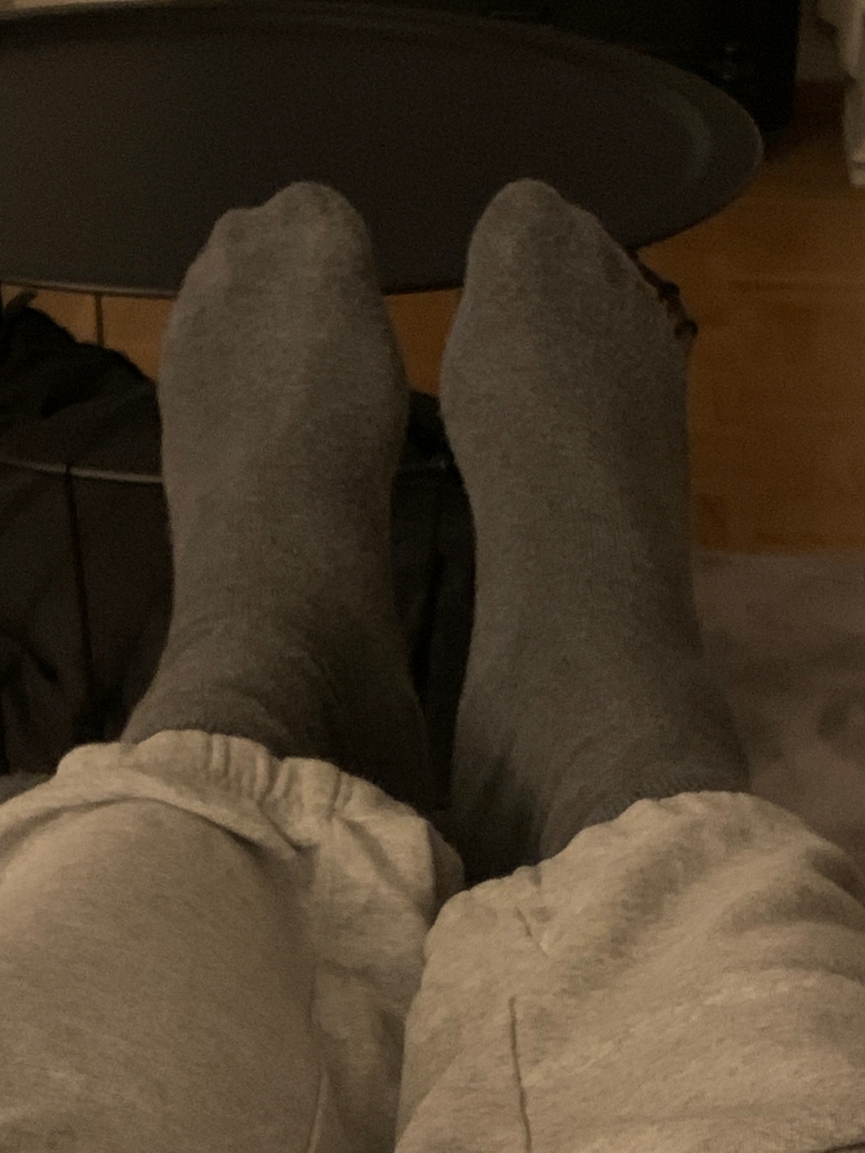 NiceSocksFeets profile